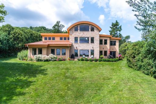 30960 Old Mill Road, La Crescent, MN 55947