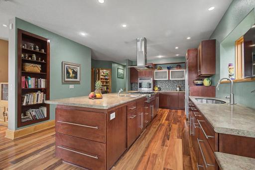 30960 Old Mill Road, La Crescent, MN 55947