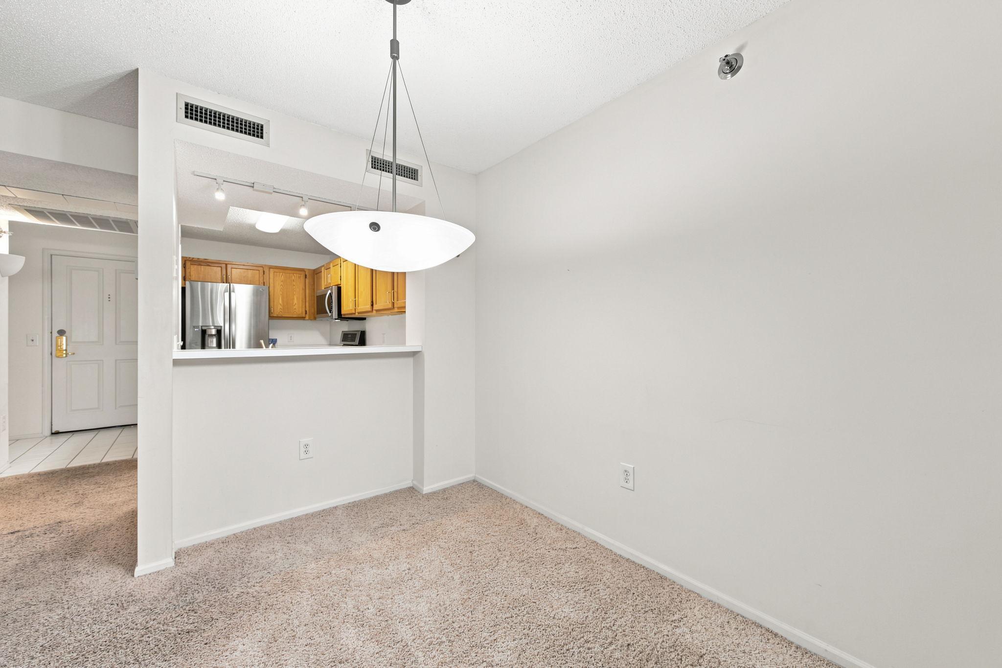 Open floor plan!