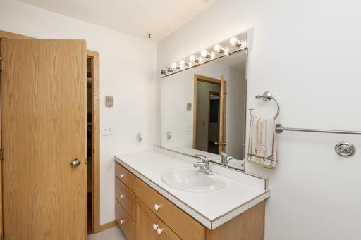 Bathroom 3 - Full