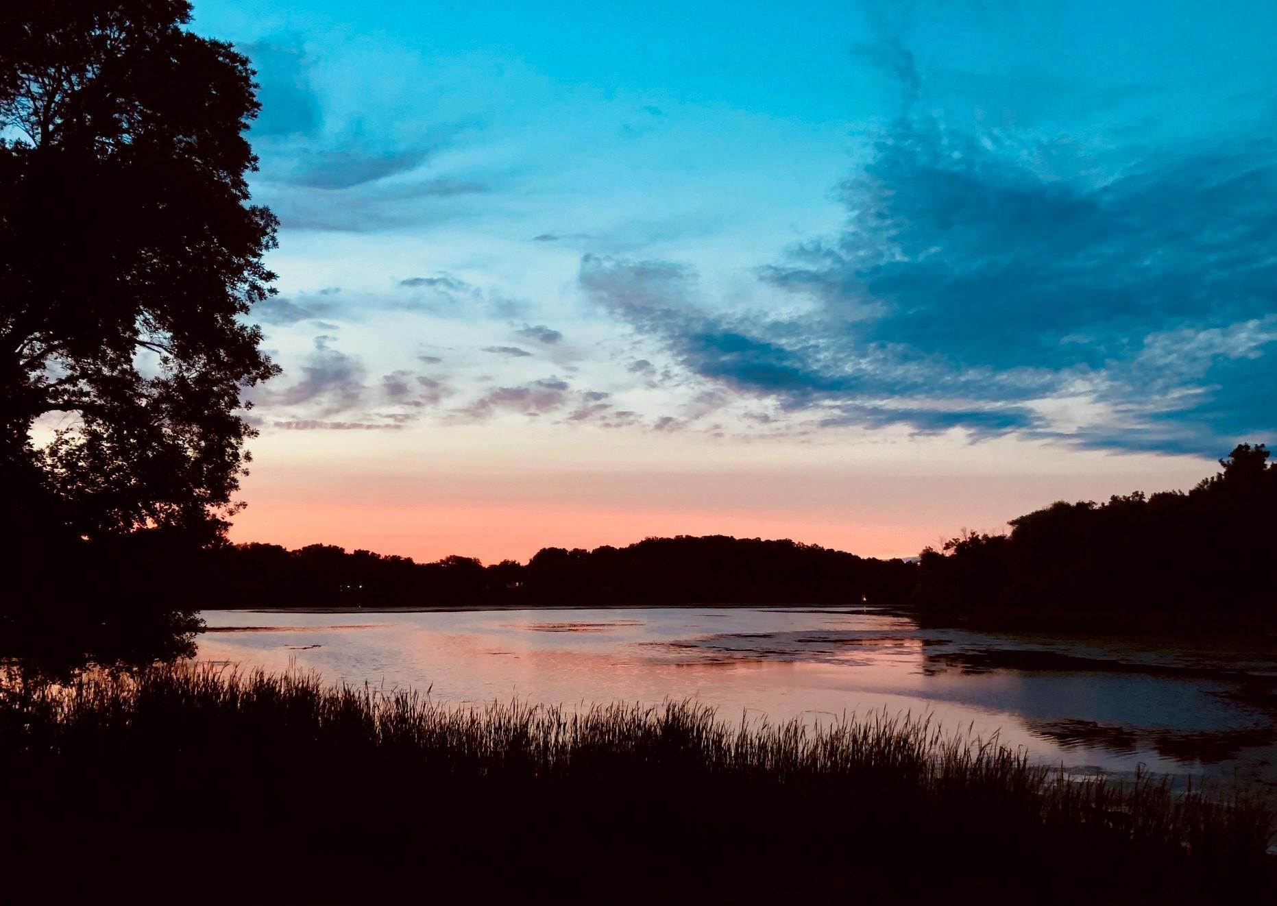 Private lot in Wayzata schools
