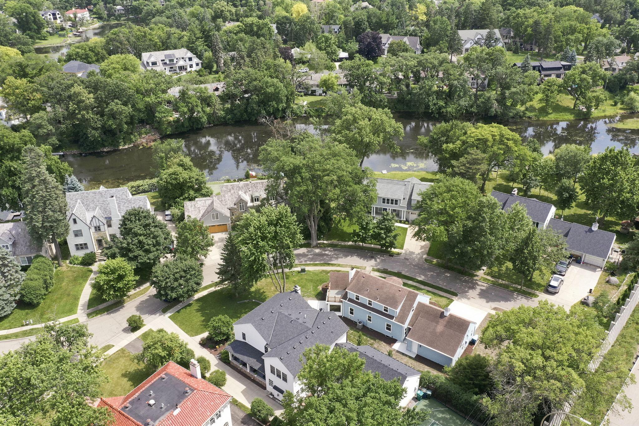 57-web-or-mls-4920%20sunnyside%20rd%20aerial%20%286%29.jpg