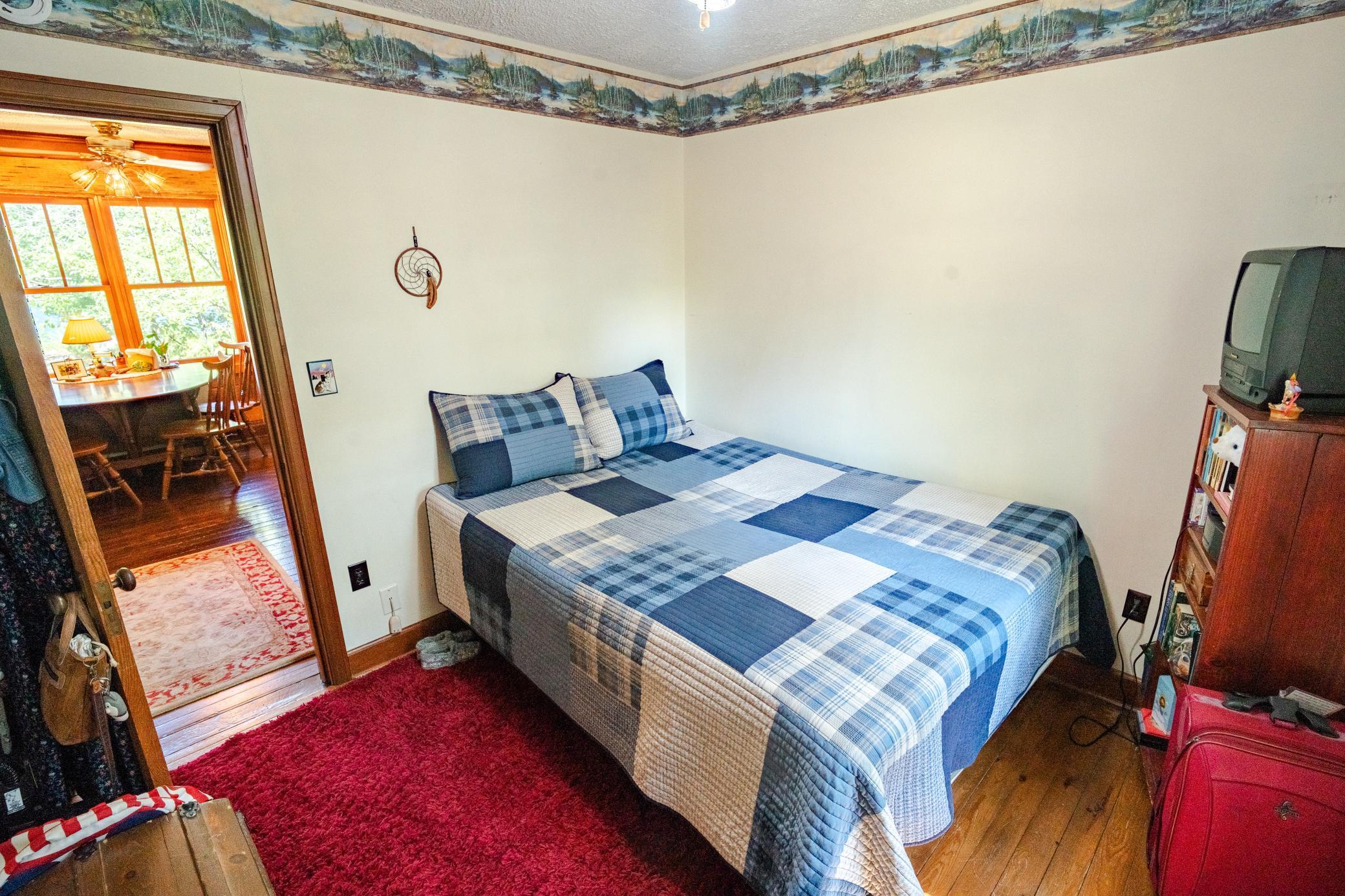 Cabin bedroom 1 with window AC