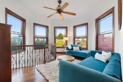 1886 Sandbar Circle, Waconia, MN 55387