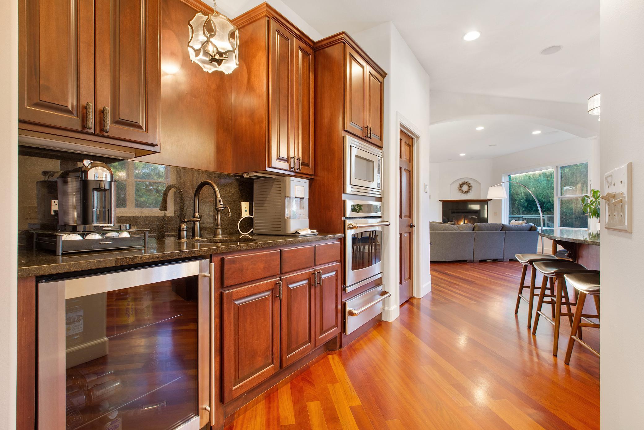 Kitchen I