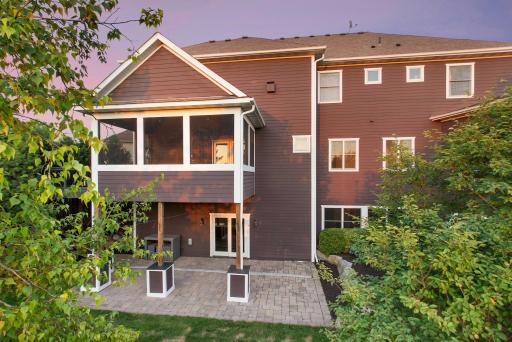 1886 Sandbar Circle, Waconia, MN 55387