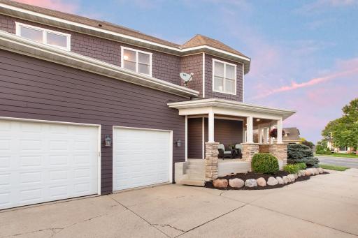 1886 Sandbar Circle, Waconia, MN 55387