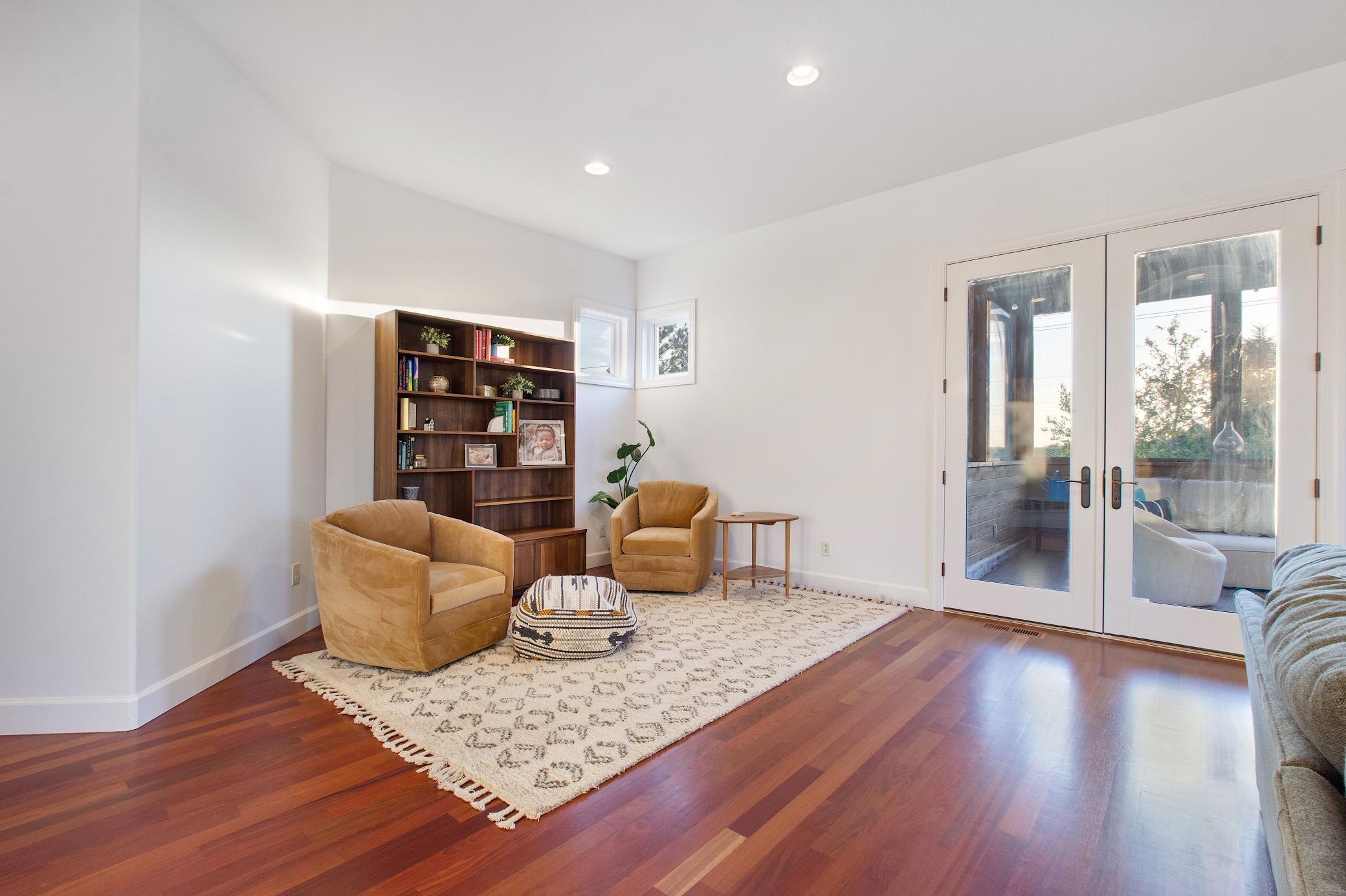 Sitting Area