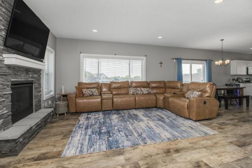 1114 Susan Lane, Roberts, WI 54023
