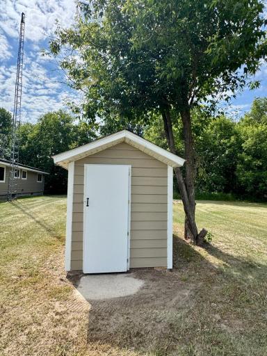 Storage Shed/Well