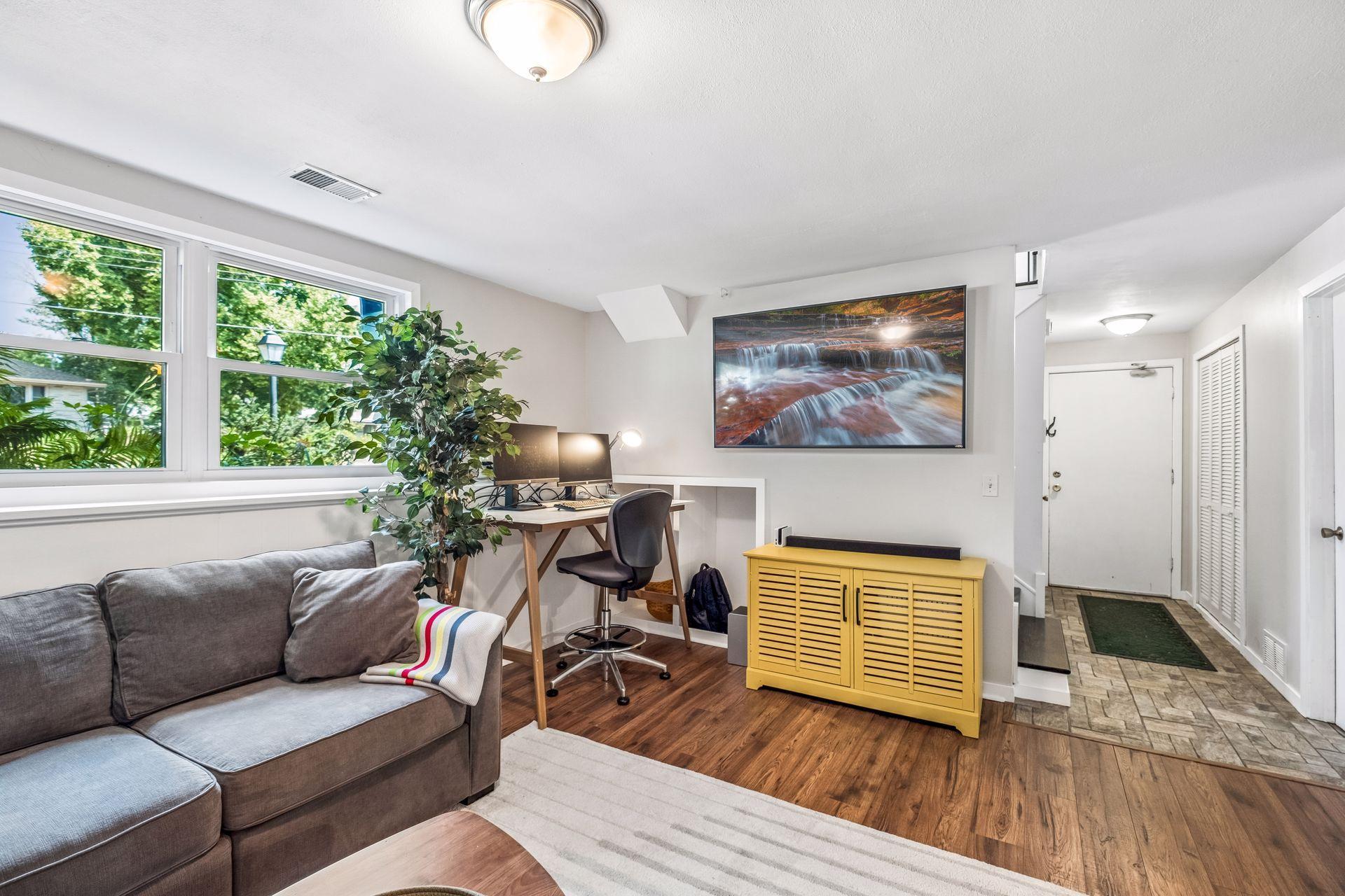 Family room to attached tuck under garage