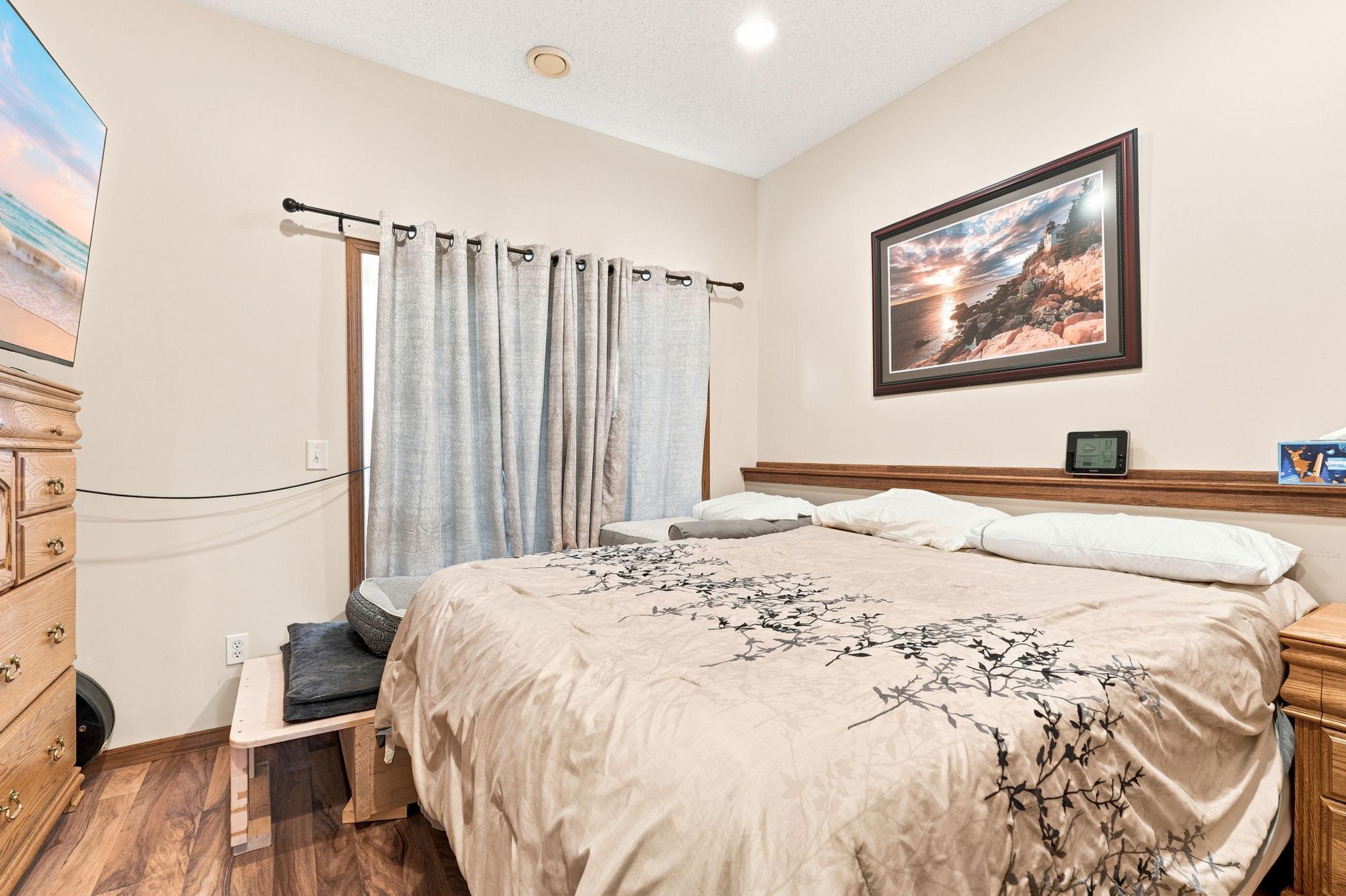 12-web-or-mls-A7401467.jpg