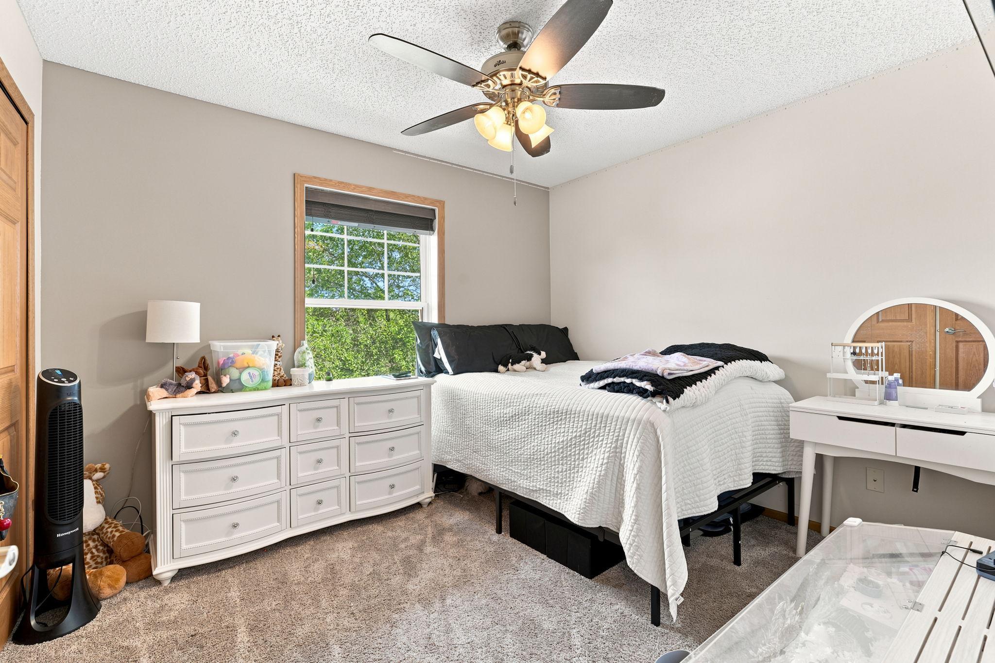 14-web-or-mls-A7401377.jpg
