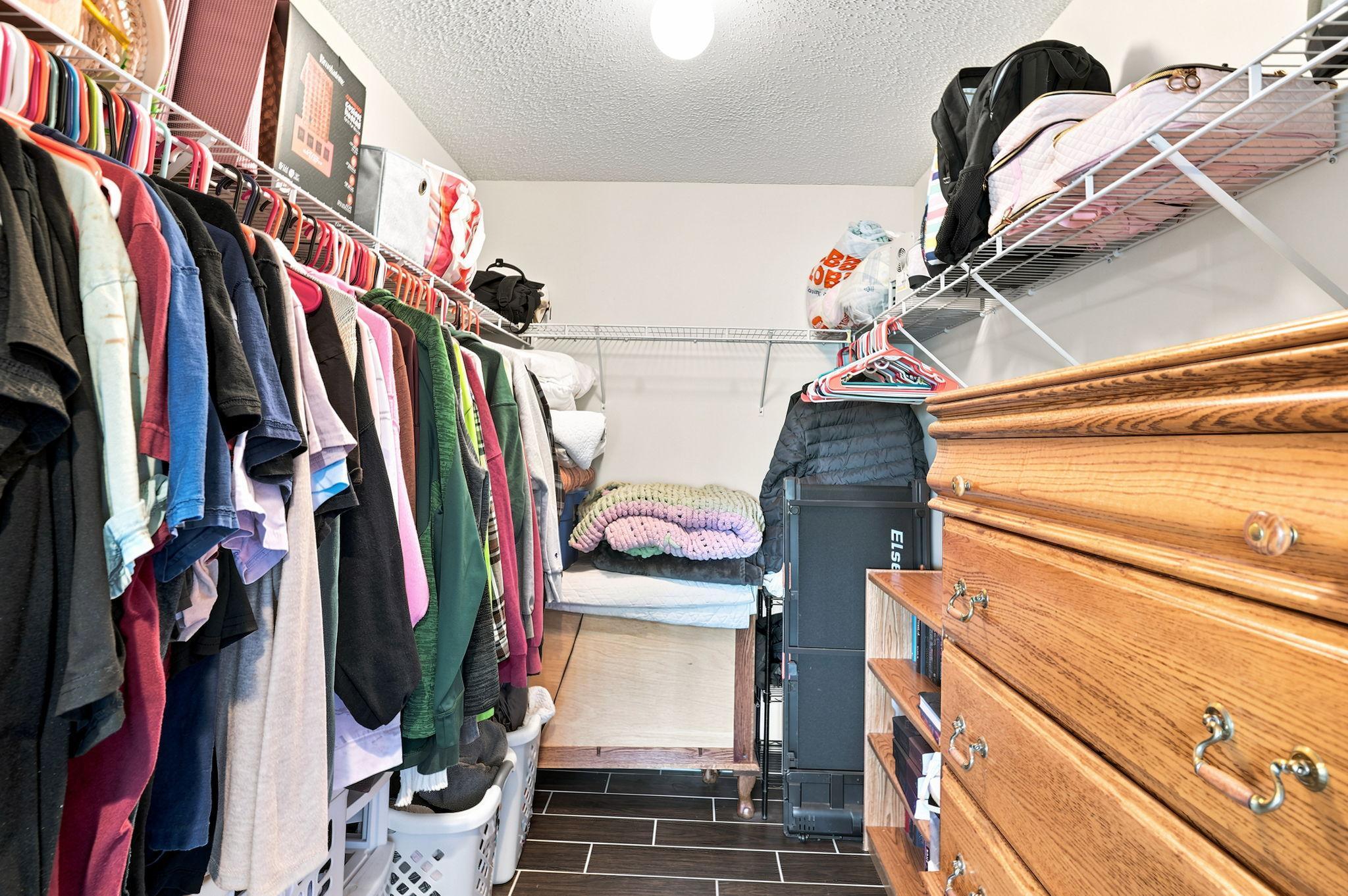17-web-or-mls-A7401357.jpg