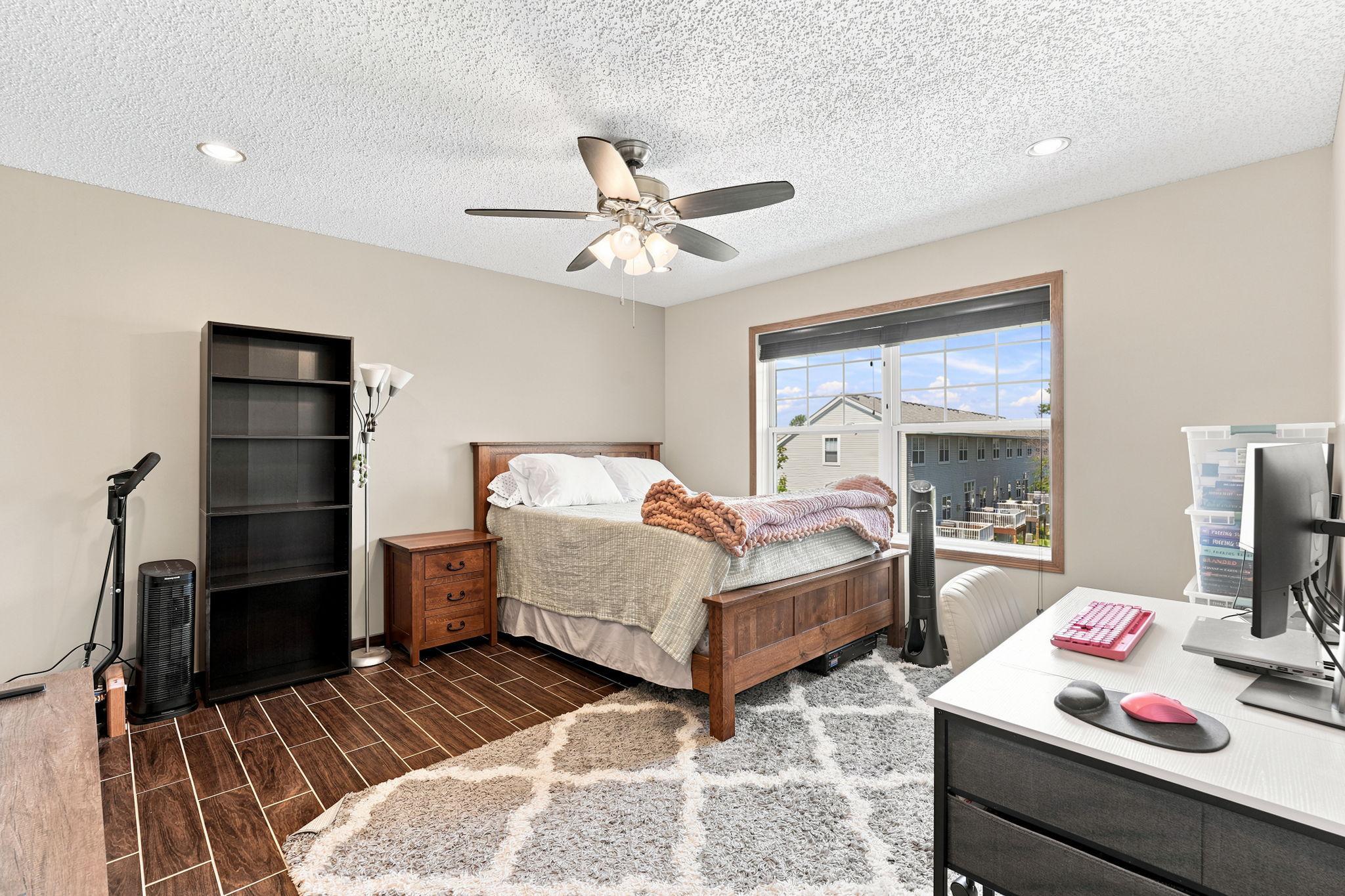 16-web-or-mls-A7401347.jpg