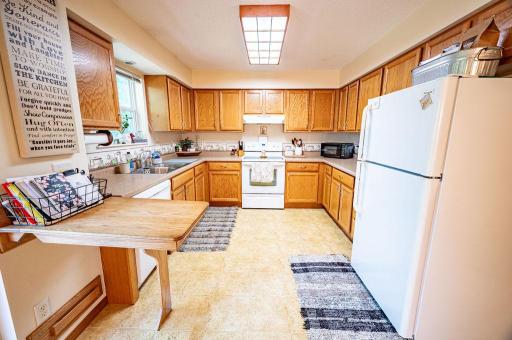 561 Burton Circle, Ellsworth, WI 54011