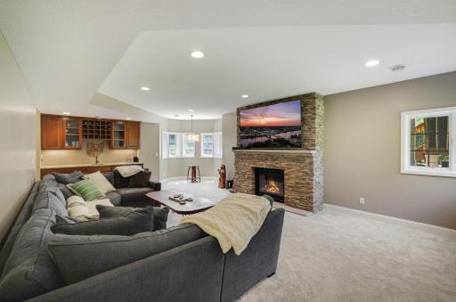 8710Photography-Web-Friendly-4270-Wild-Meadows-Drive-Medina-MN-55340-48.jpg
