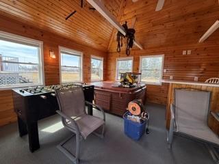 Building 3, hot tub.jpg