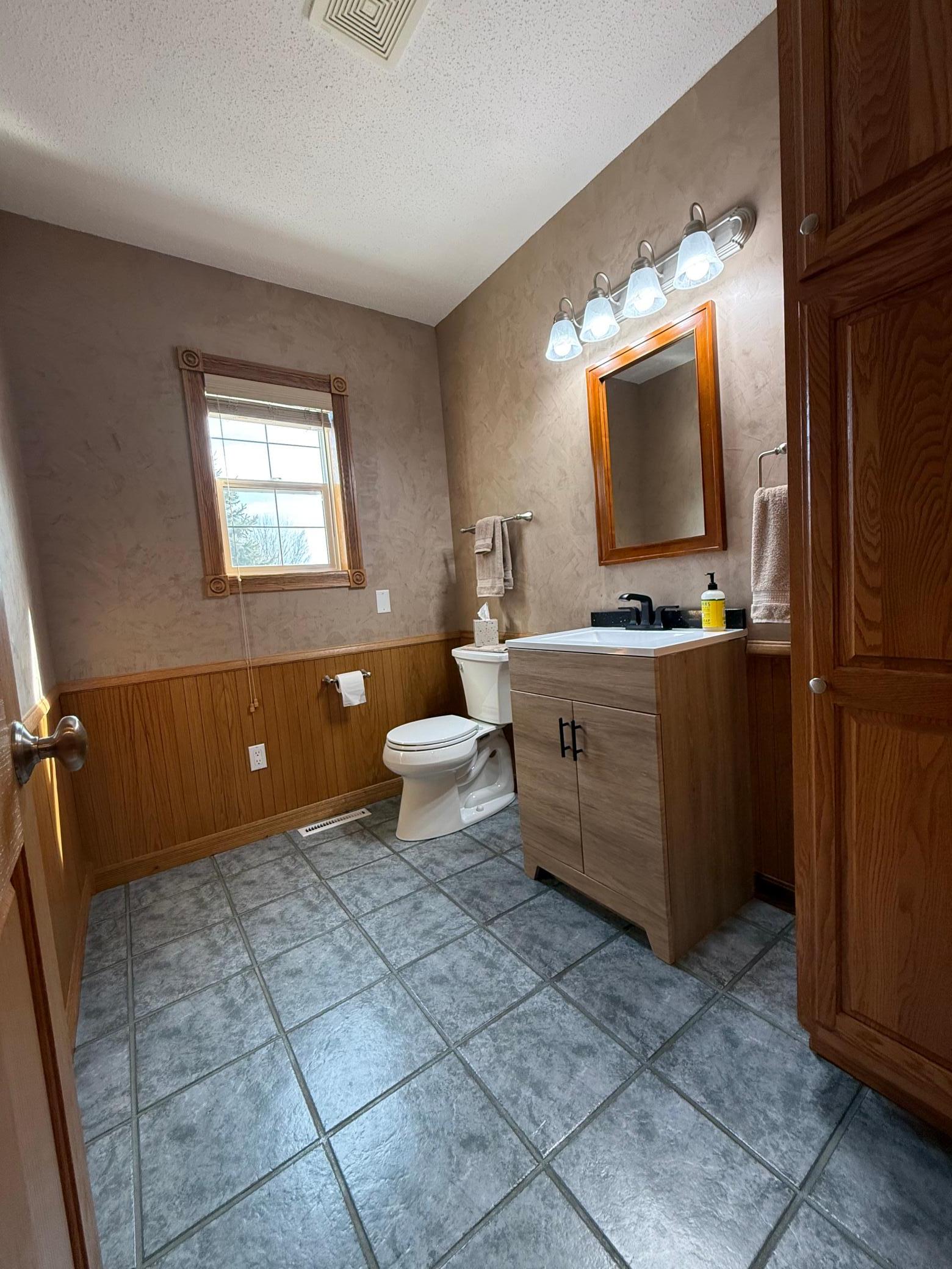 Primary residence, main level bathroom .jpg
