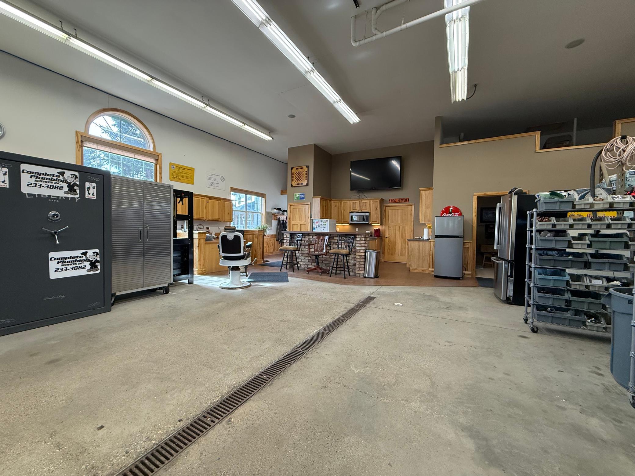Building 1 shop space.jpg