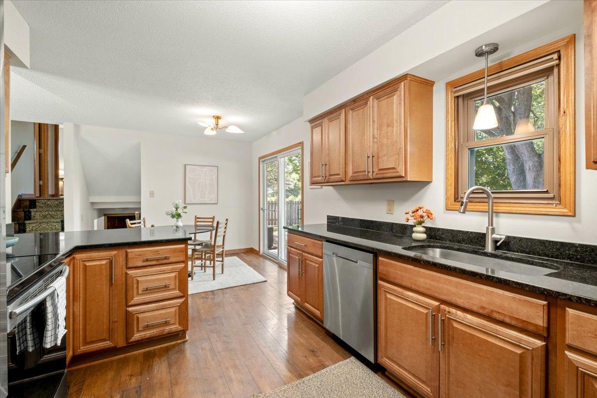12-186 Cottonwood Ct-0012.jpg