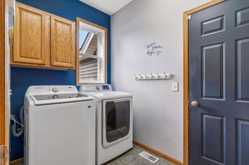2283 Saint Johns Drive, Woodbury, MN 55129