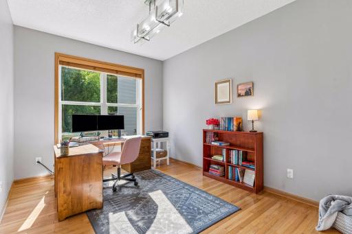 2283 Saint Johns Drive, Woodbury, MN 55129