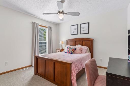 2283 Saint Johns Drive, Woodbury, MN 55129