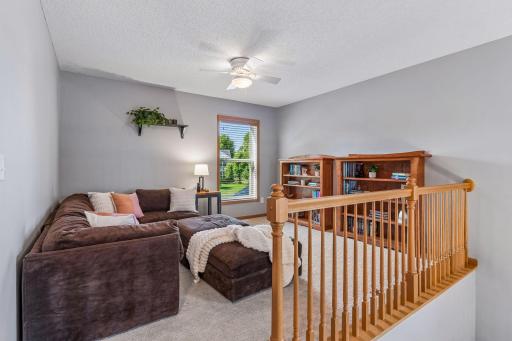 2283 Saint Johns Drive, Woodbury, MN 55129