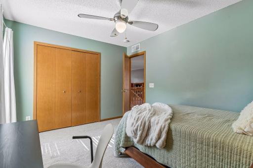 2283 Saint Johns Drive, Woodbury, MN 55129