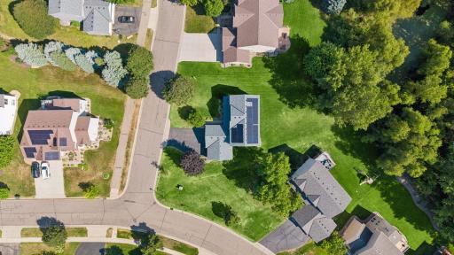 2283 Saint Johns Drive, Woodbury, MN 55129