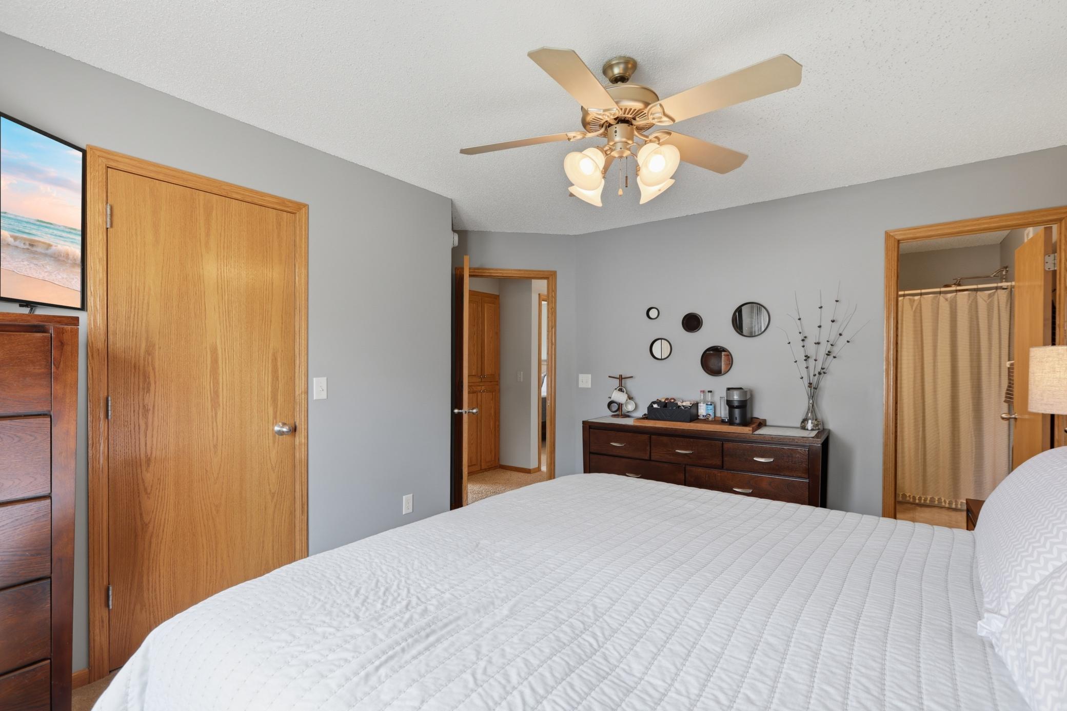 Spacious Primary Suite