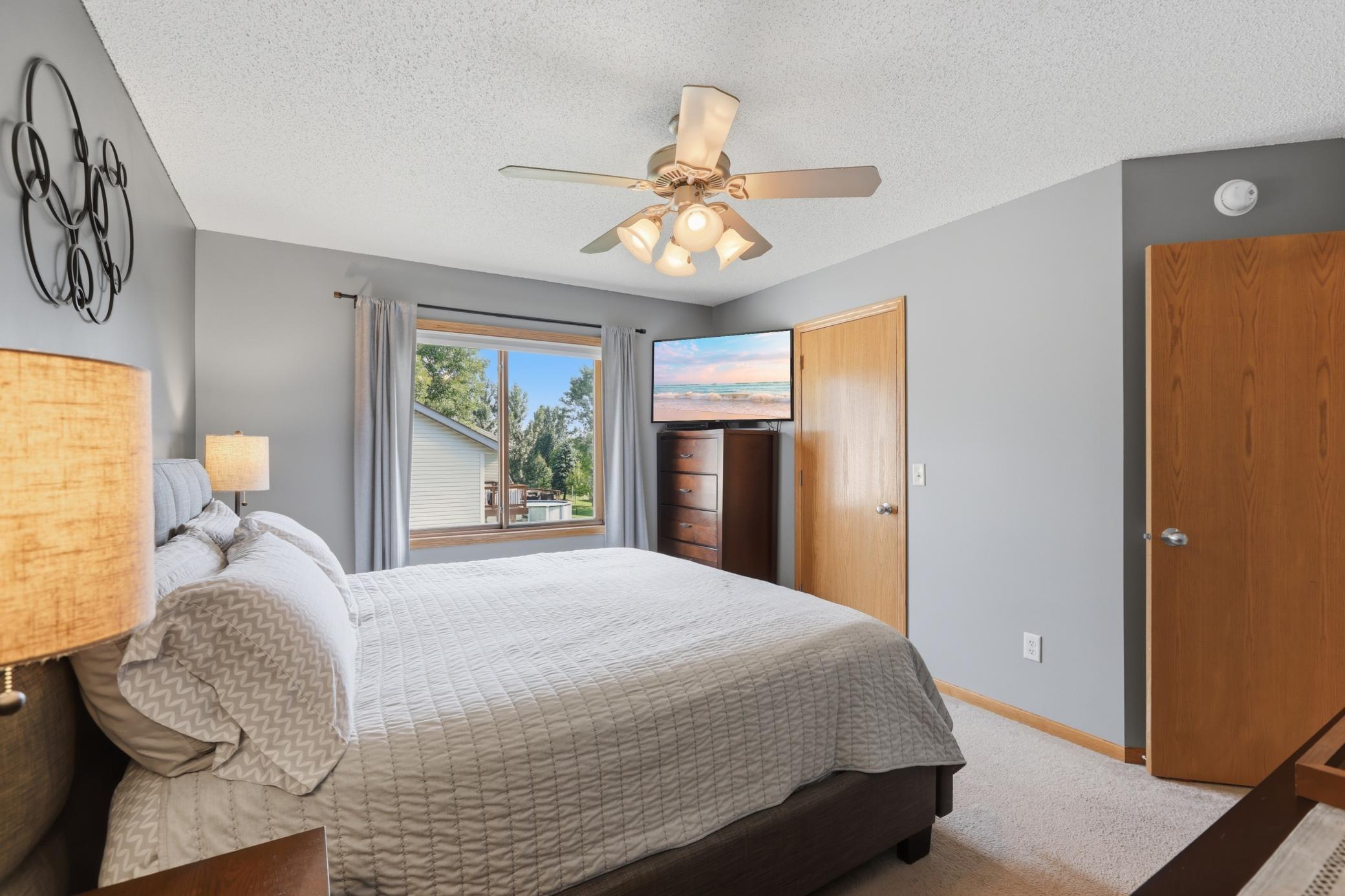 Spacious Primary Suite