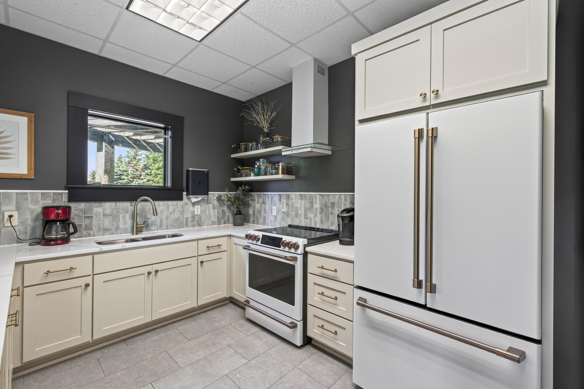 Host your parties in style in this impressive kitchen in the community center!