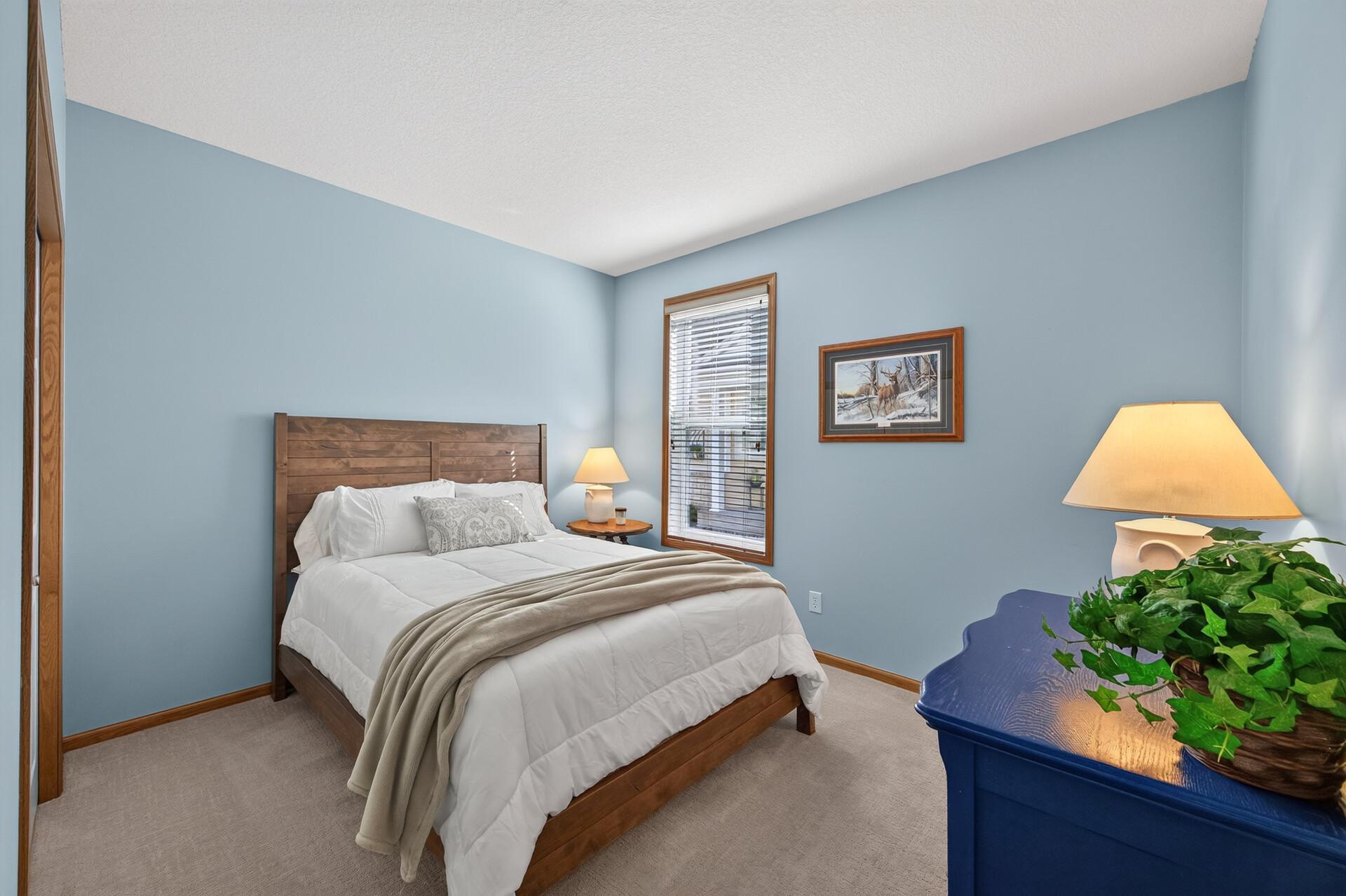 Here is your 2nd bedroom for all of your guests or make it a hobby room!