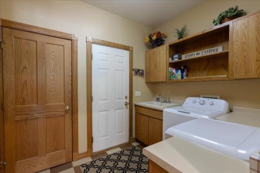 Laundry Room - Mudroom 2.jpg