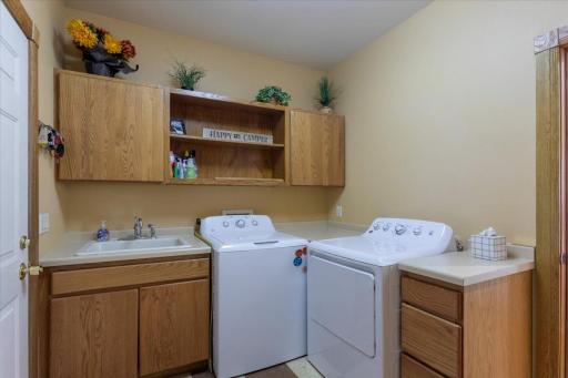 Laundry Room - Mudroom 1.jpg