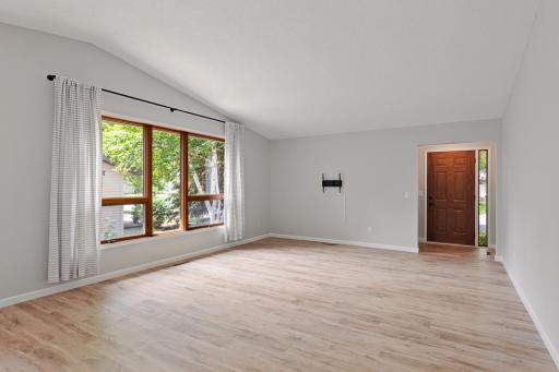 506 1st Street E, Gaylord, MN 55334