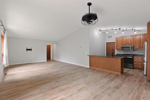 506 1st Street E, Gaylord, MN 55334