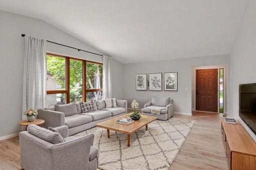 506 1st Street E, Gaylord, MN 55334