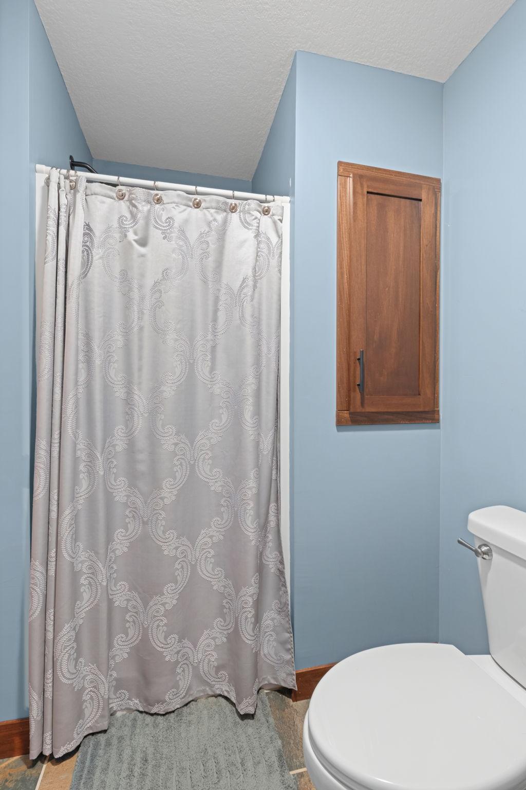 35-web-or-mls-29152 151st St-35.jpg