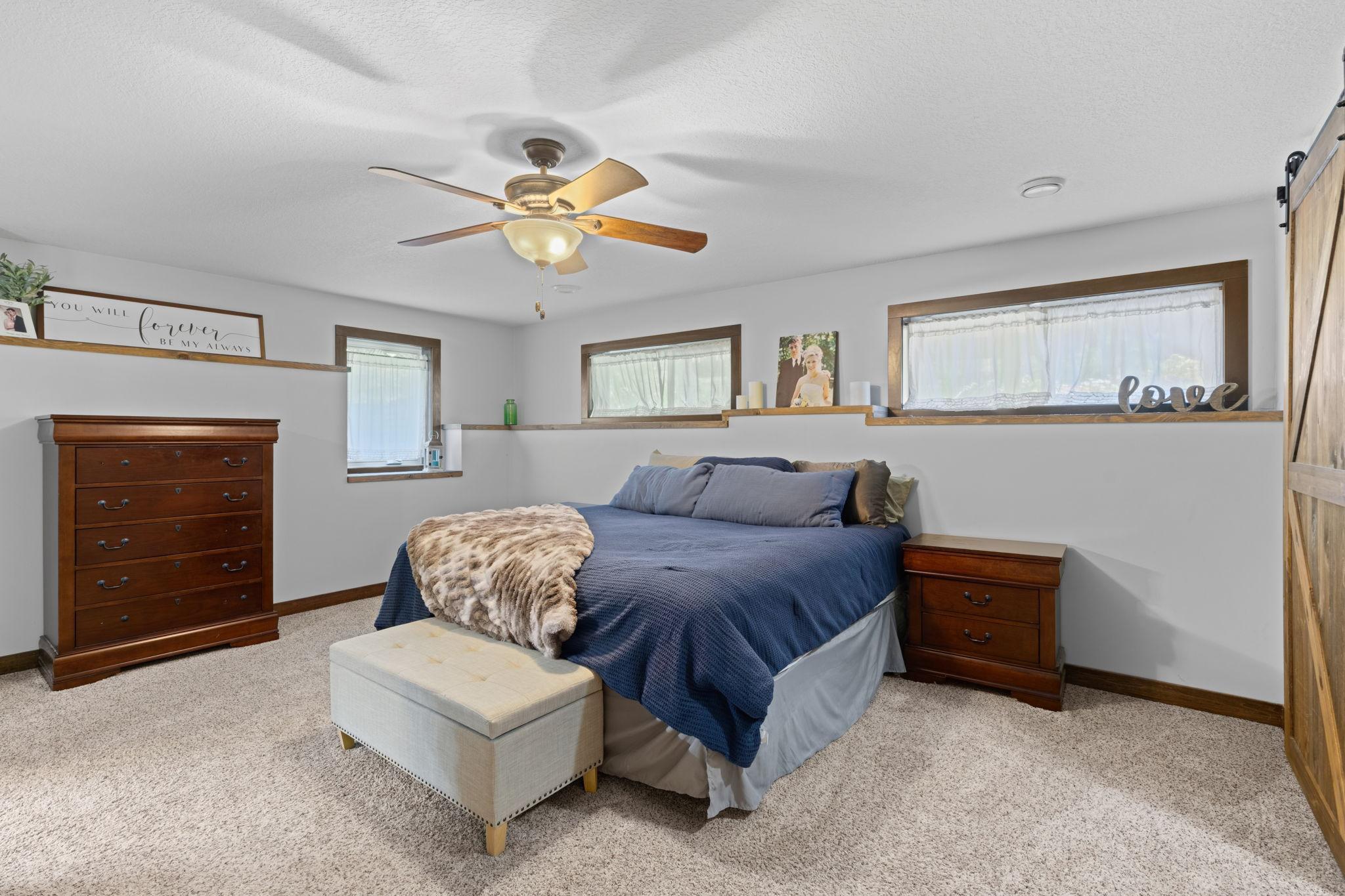 37-web-or-mls-29152 151st St-37.jpg