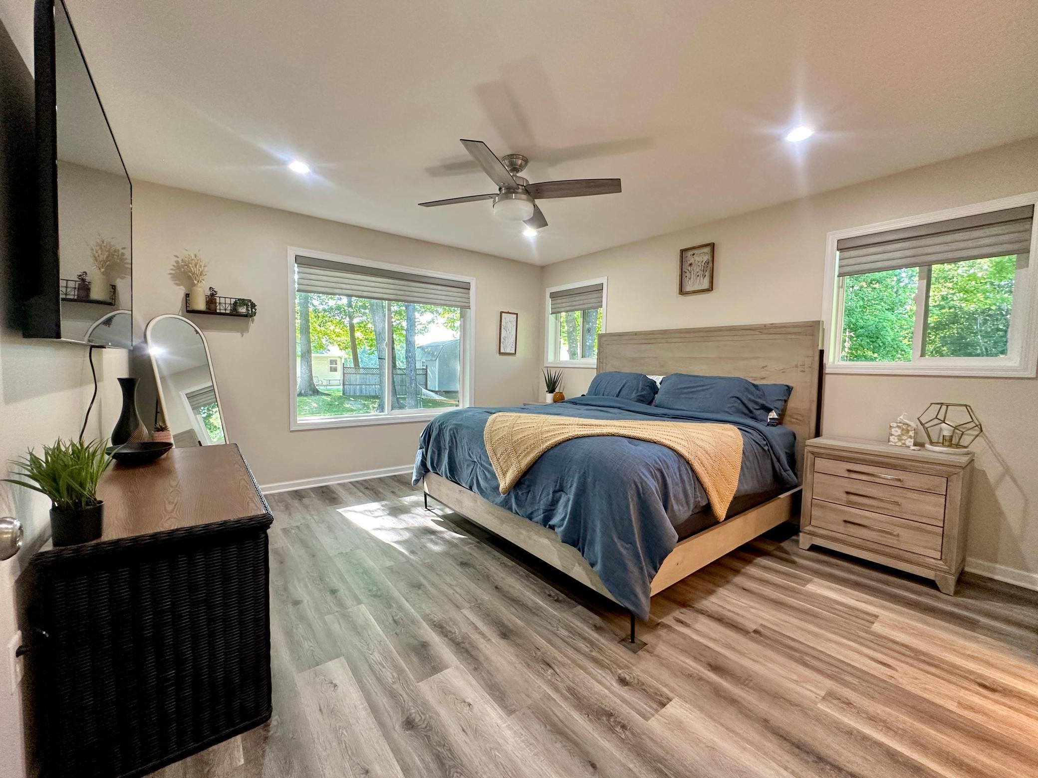 You will fall in Love with the owners suite and it's size! All this with heated floors !!!!