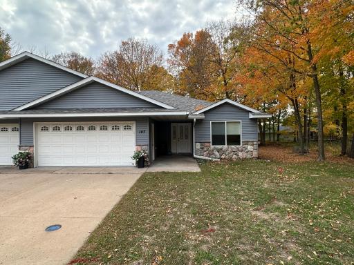 This newer twin home is in great condition and pride of ownership shows inside and out!!!