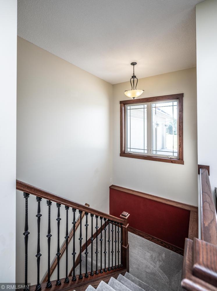 041-041-Stairway-747x1000.jpg