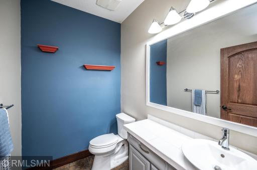 034-014-Bathroom-1500x999.jpg