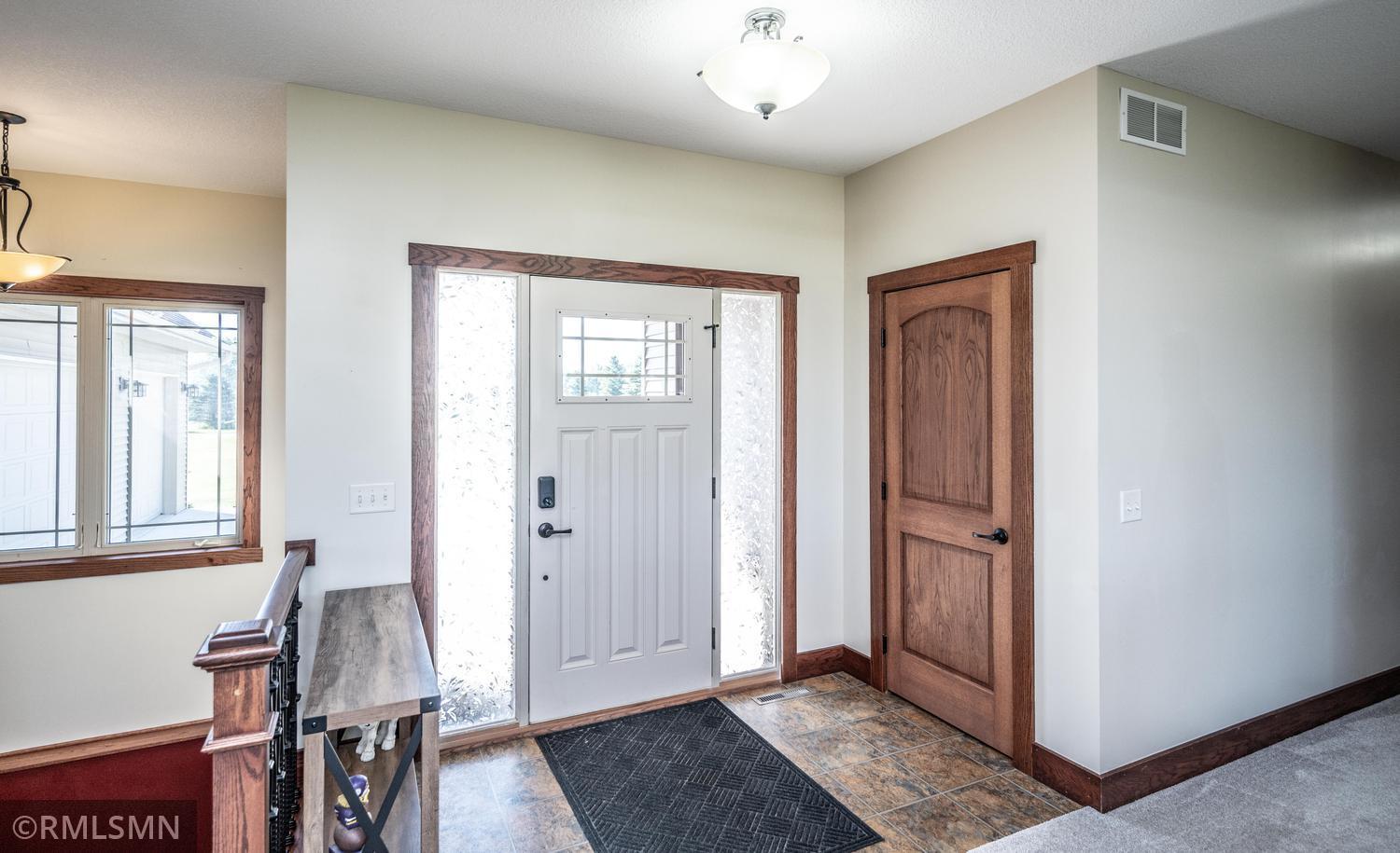015-028-Entryway-1500x916.jpg