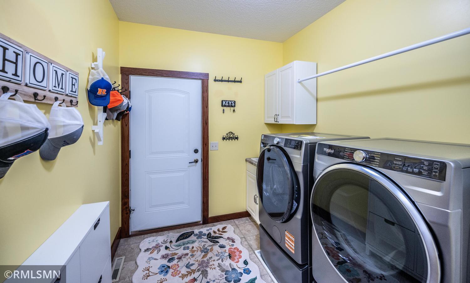 031-006-Laundry-1500x906.jpg
