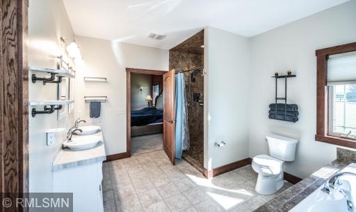 028-042-Primary Bath-1500x898.jpg