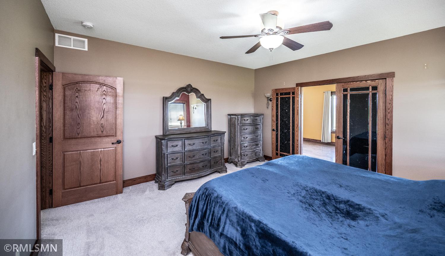 026-022-Primary Bedroom-1500x864.jpg